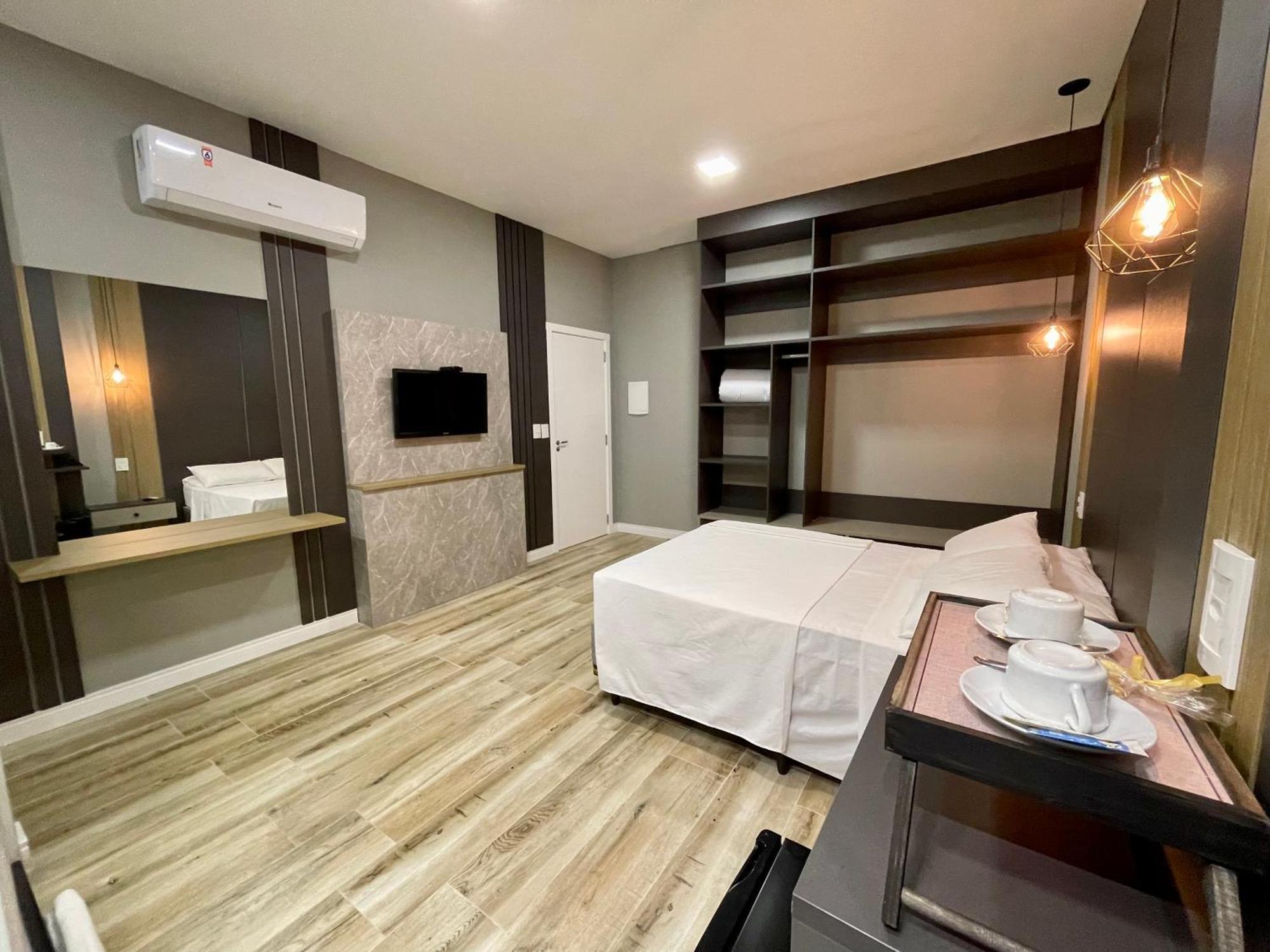 Eleganz Suites Exclusive Centro Грамаду Экстерьер фото